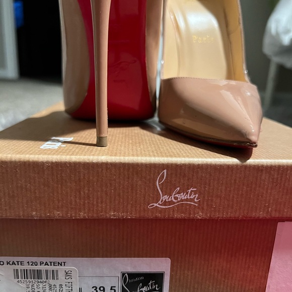 Christian Louboutin So Kate Nude 120mm - Picture 3 of 9